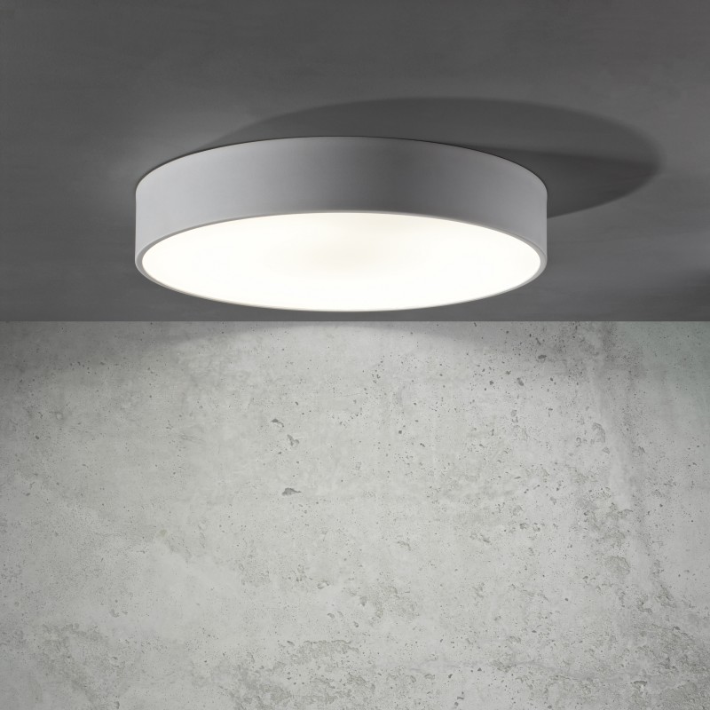 LED svetilka GLOBE M - BELA